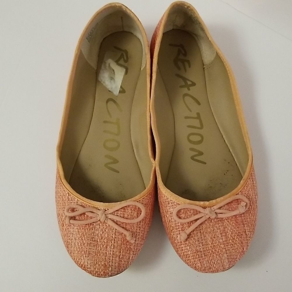 Reaction peach colored flats, size 8.5.
